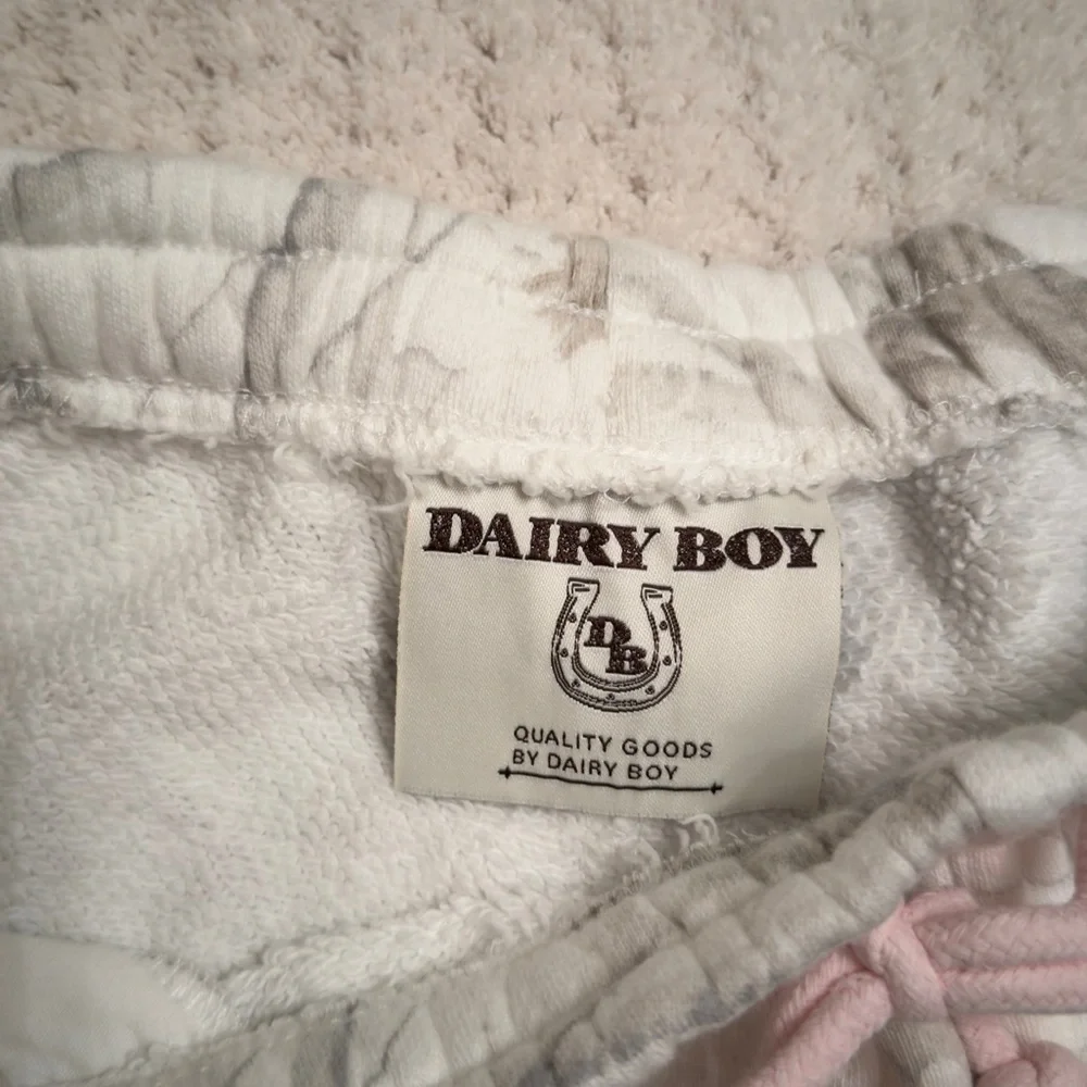Dairy Boy Women's camo Shorts - White and Pink - Picture 3 of 7